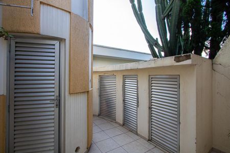 Casa para alugar com 459m², 5 quartos e 8 vagasÁrea externa