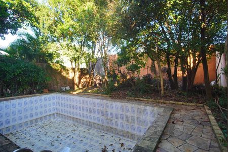 Casa à venda com 230m², 3 quartos e 2 vagasÁrea Externa