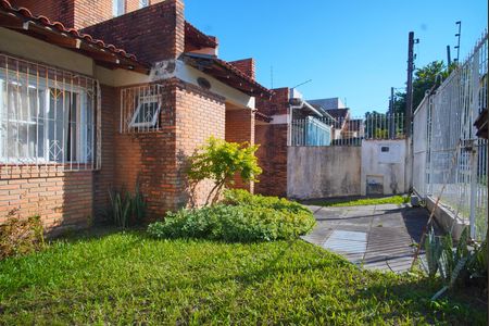 Casa à venda com 230m², 3 quartos e 2 vagasÁrea Externa