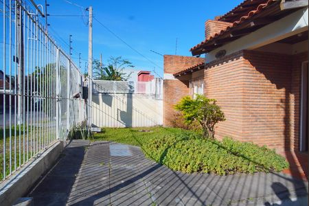 Casa à venda com 230m², 3 quartos e 2 vagasÁrea Externa