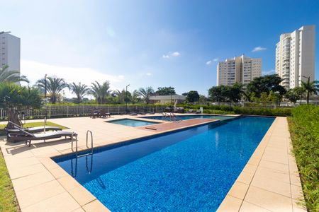 Apartamento à venda com 166m², 3 quartos e 3 vagas Apartamento à venda com 166m², 3 quartos e 3 vagasÁrea comum - Piscina