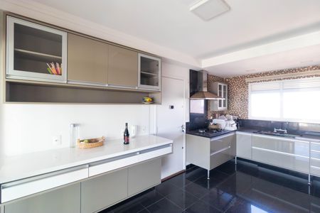 Apartamento à venda com 166m², 3 quartos e 3 vagas Apartamento à venda com 166m², 3 quartos e 3 vagasCozinha