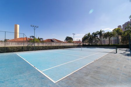 Apartamento à venda com 166m², 3 quartos e 3 vagas Apartamento à venda com 166m², 3 quartos e 3 vagasÁrea comum - Quadra de Tênis