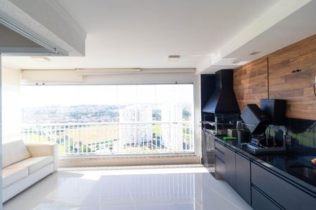 Apartamento à venda com 166m², 3 quartos e 3 vagas Apartamento à venda com 166m², 3 quartos e 3 vagasSacada com Churrasqueira