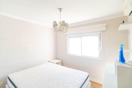 Apartamento à venda com 166m², 3 quartos e 3 vagas Apartamento à venda com 166m², 3 quartos e 3 vagasSuíte 01