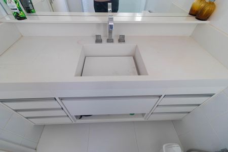 Apartamento à venda com 166m², 3 quartos e 3 vagas Apartamento à venda com 166m², 3 quartos e 3 vagasBanheiro da Suíte 01