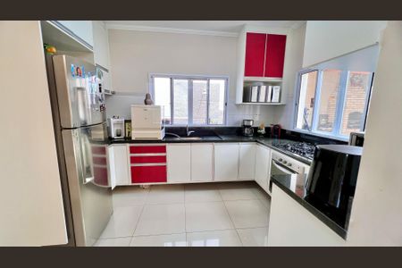 Casa de condomínio à venda com 147m², 3 quartos e 2 vagasCozinha