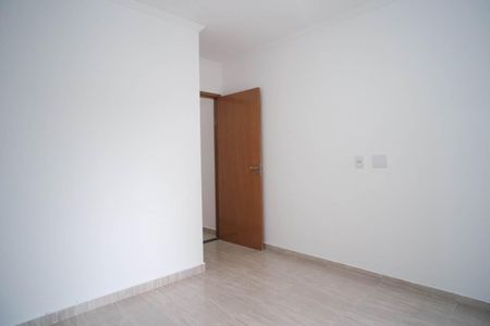 Casa à venda com 109m², 3 quartos e 2 vagasSuíte