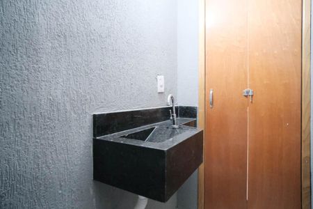 Casa à venda com 109m², 3 quartos e 2 vagasLavabo