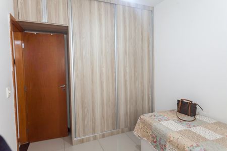 quarto 2 de apartamento à venda com 2 quartos, 57m² em Fernão Dias, Belo Horizonte