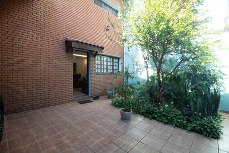 Casa à venda com 216m², 5 quartos e 4 vagasÁrea comum