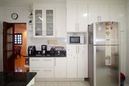 Casa à venda com 216m², 5 quartos e 4 vagasCozinha