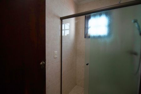 Casa à venda com 216m², 5 quartos e 4 vagasBanheiro Social