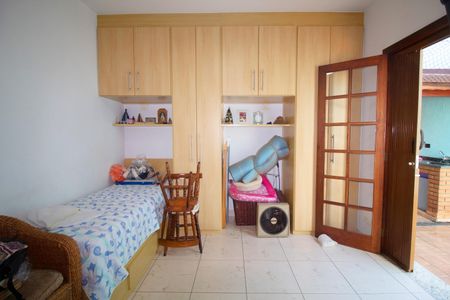 Casa à venda com 216m², 5 quartos e 4 vagasQuarto 5