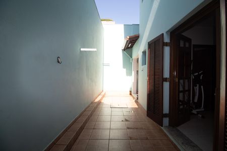 Casa à venda com 216m², 5 quartos e 4 vagasÁrea comum