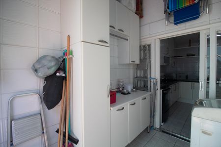 Casa à venda com 216m², 5 quartos e 4 vagasÁrea de Serviço