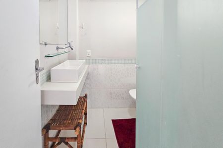 Apartamento para alugar com 50m², 1 quarto e 1 vaga Apartamento para alugar com 50m², 1 quarto e 1 vagaBanheiro