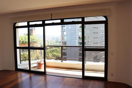 Apartamento para alugar com 200m², 3 quartos e 3 vagasSala