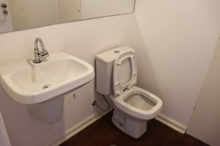 Apartamento para alugar com 200m², 3 quartos e 3 vagasLavabo