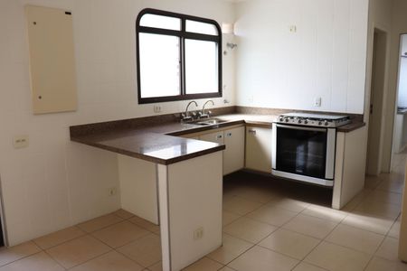 Apartamento para alugar com 200m², 3 quartos e 3 vagasCozinha