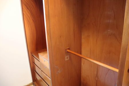 Apartamento para alugar com 200m², 3 quartos e 3 vagasCloset da Suíte 3