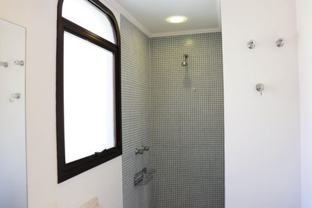 Apartamento para alugar com 200m², 3 quartos e 3 vagasBanheiro da Suíte 2