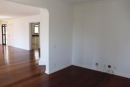 Apartamento para alugar com 200m², 3 quartos e 3 vagasSala