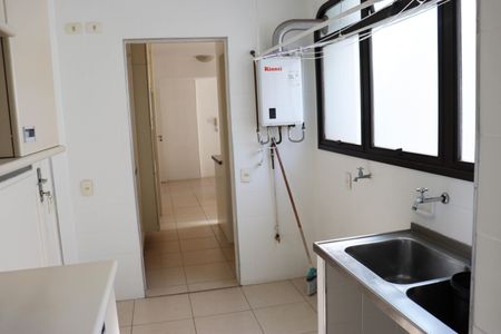 Apartamento para alugar com 200m², 3 quartos e 3 vagasÁrea de Serviço