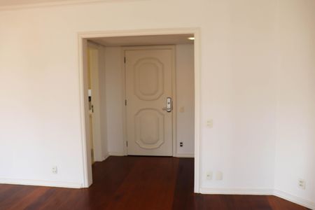 Apartamento para alugar com 200m², 3 quartos e 3 vagasSala