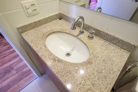 Studio para alugar com 32m², 1 quarto e sem vaga Studio para alugar com 32m², 1 quarto e sem vagaBanheiro