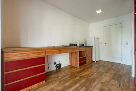 Studio para alugar com 32m², 1 quarto e sem vaga Studio para alugar com 32m², 1 quarto e sem vagaStudio