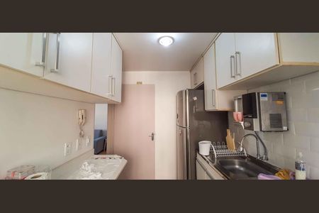 Apartamento à venda com 56m², 2 quartos e 1 vagaCozinha