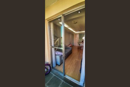 Apartamento à venda com 56m², 2 quartos e 1 vagaSacada