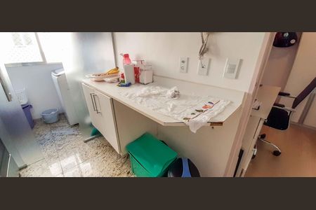 Apartamento à venda com 56m², 2 quartos e 1 vagaCozinha