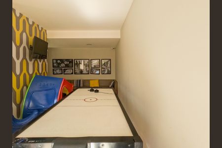 Apartamento à venda com 43m², 2 quartos e sem vagaÁrea comum