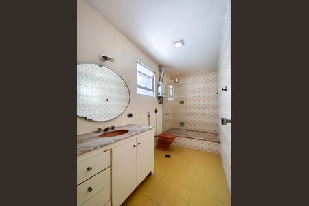 Apartamento para alugar com 152m², 3 quartos e 3 vagasBanheiro 