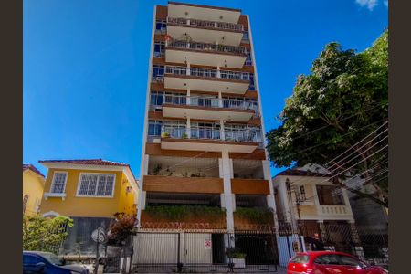 Apartamento para alugar com 152m², 3 quartos e 3 vagasFachada