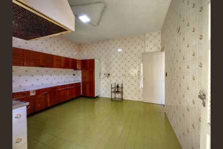 Apartamento para alugar com 152m², 3 quartos e 3 vagasCozinha
