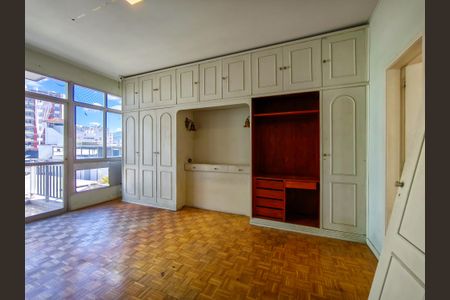 Apartamento para alugar com 152m², 3 quartos e 3 vagasSuíte