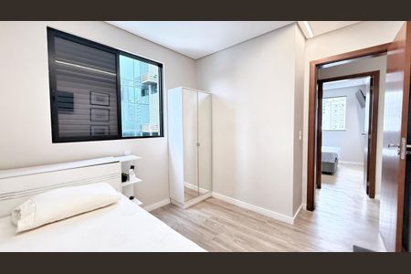 Apartamento à venda com 55m², 2 quartos e sem vagaQuarto