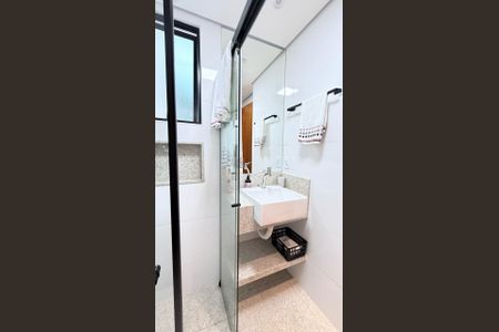 Apartamento à venda com 55m², 2 quartos e sem vagaBanheiro Social