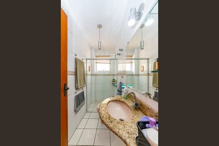 Apartamento à venda com 80m², 3 quartos e 1 vaga Apartamento à venda com 80m², 3 quartos e 1 vagaBanheiro Social
