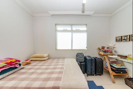 Apartamento à venda com 80m², 3 quartos e 1 vaga Apartamento à venda com 80m², 3 quartos e 1 vagaSuíte