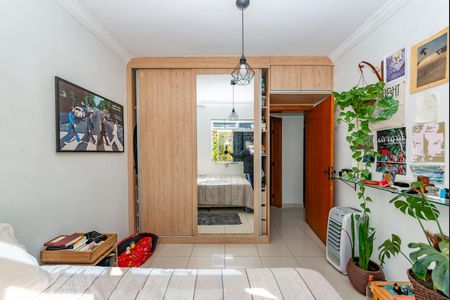 Apartamento à venda com 80m², 3 quartos e 1 vaga Apartamento à venda com 80m², 3 quartos e 1 vagaQuarto