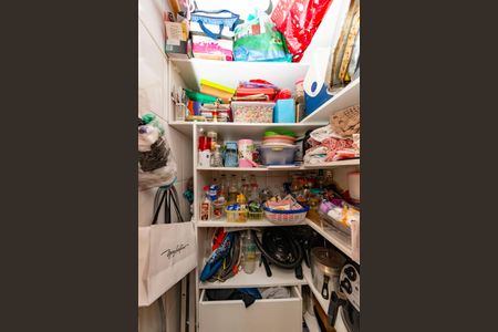 Apartamento à venda com 80m², 3 quartos e 1 vaga Apartamento à venda com 80m², 3 quartos e 1 vagaÁrea de Serviço