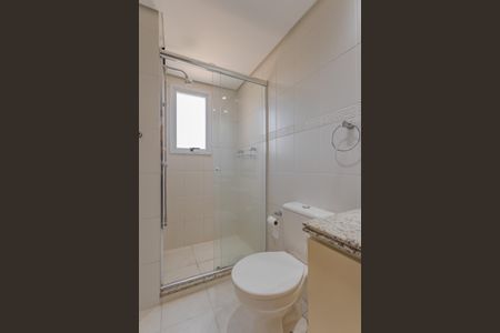 Apartamento à venda com 74m², 2 quartos e 2 vagasBanheiro da Suíte