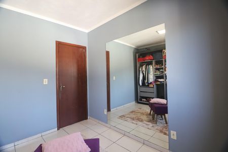 Casa de condomínio à venda com 82m², 2 quartos e 1 vagaQuarto 1