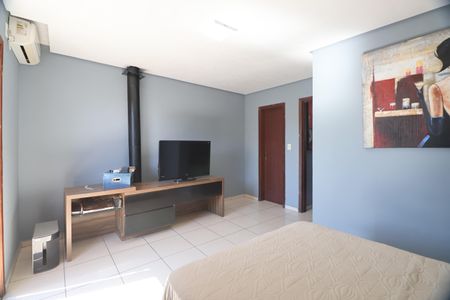 Casa de condomínio à venda com 82m², 2 quartos e 1 vagaSuíte