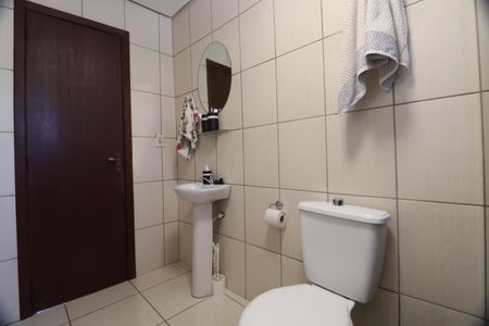 Casa de condomínio à venda com 82m², 2 quartos e 1 vagaBanheiro da Suíte