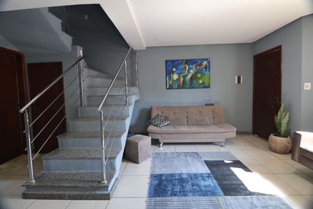 Casa de condomínio à venda com 82m², 2 quartos e 1 vagaSala